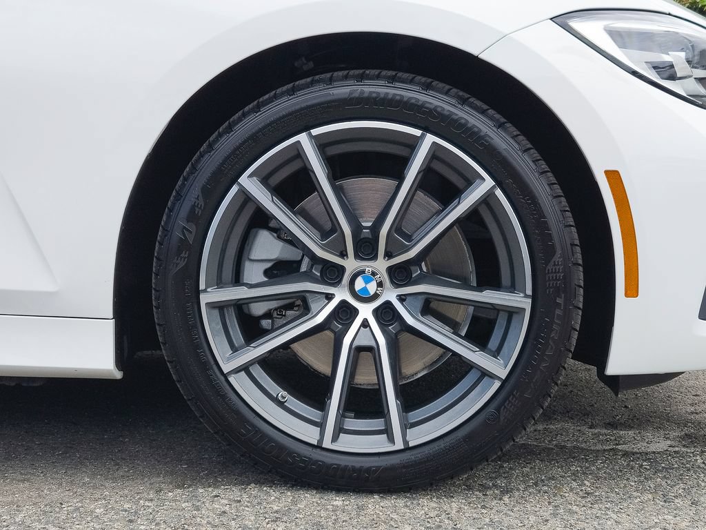 Used 2019 BMW 330i Sedan RWD image 6