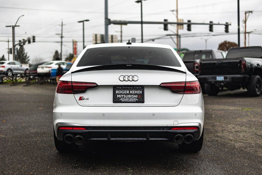 Used 2022 Audi S4 Premium image 9