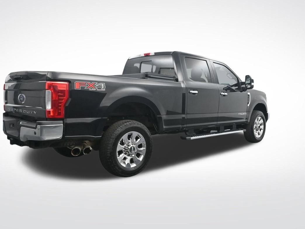 Used 2018 Ford F250 Lariat w/ Lariat Ultimate Package image 6