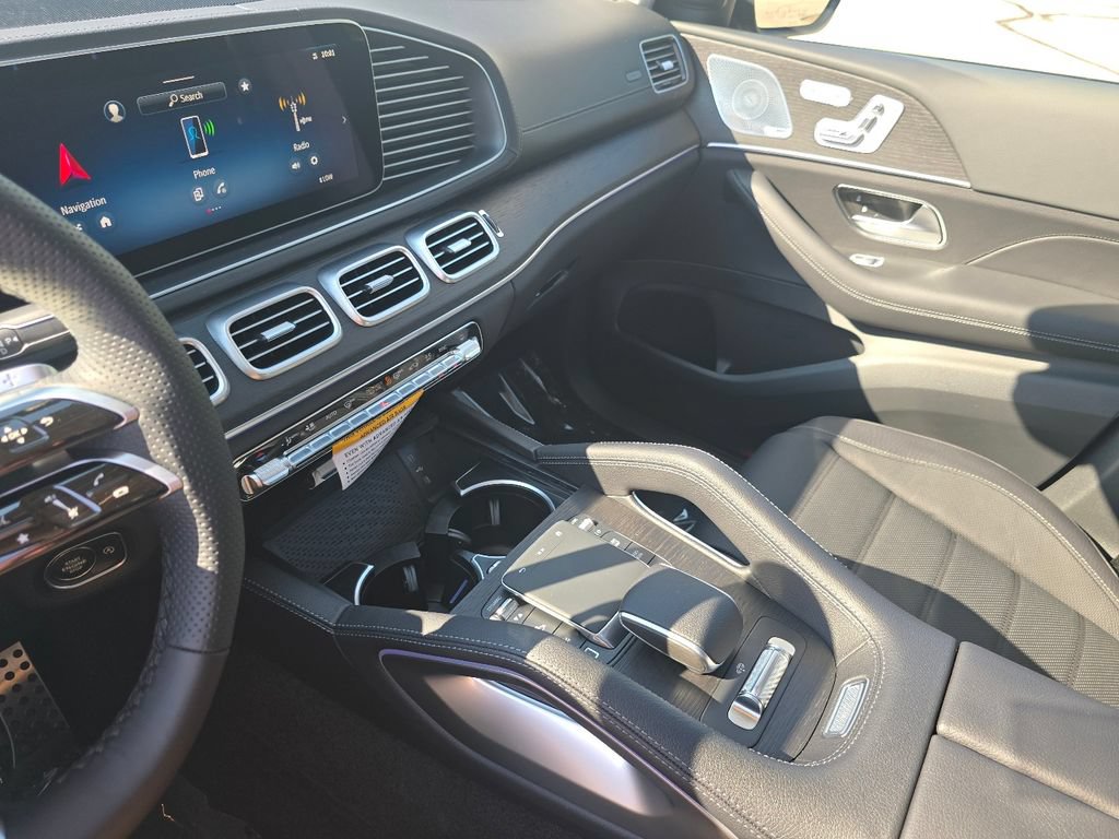 New 2026 Mercedes-Benz GLS 450 4MATIC image 33