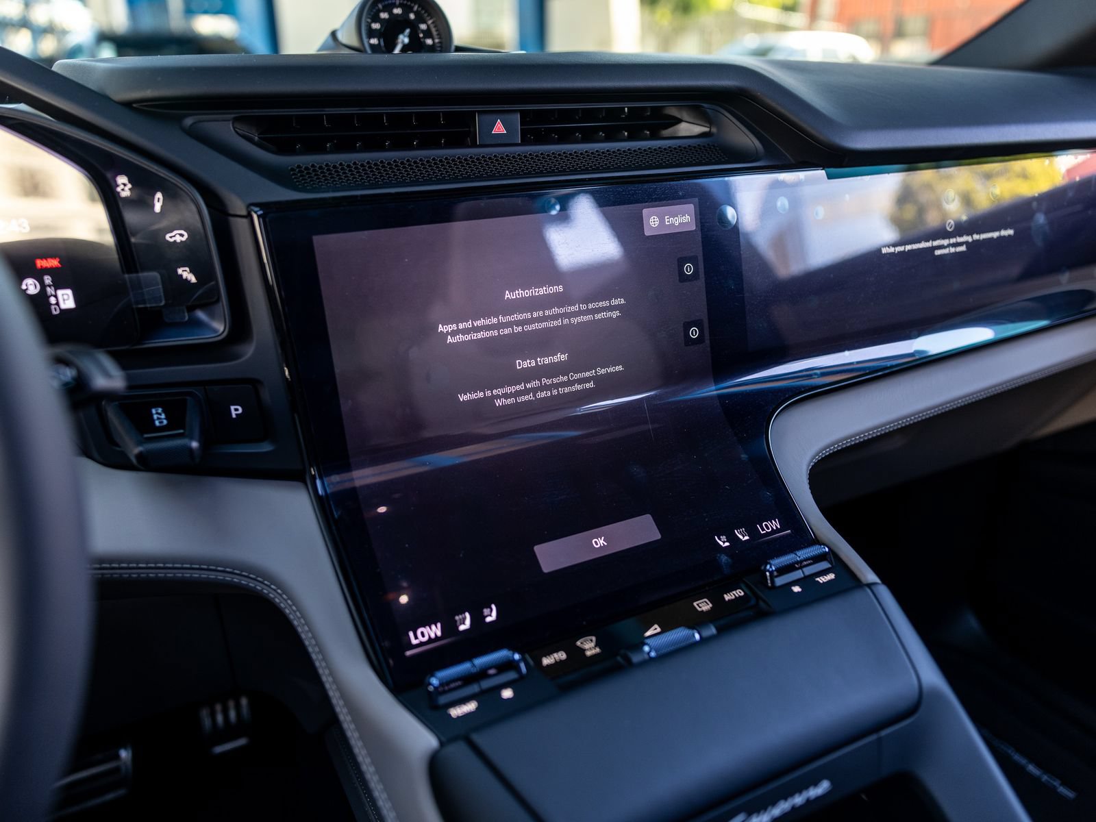 New 2026 Porsche Cayenne Electric AWD/4WD image 29