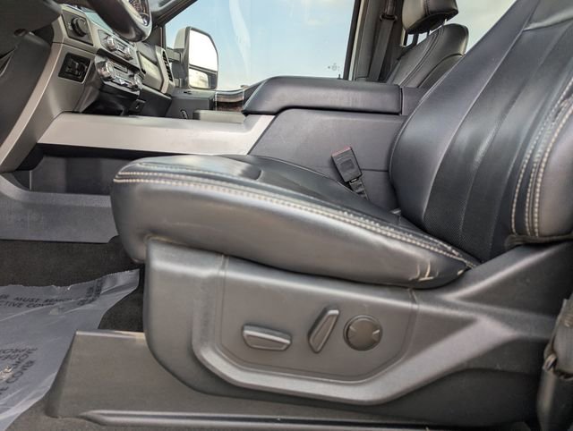 Used 2022 Ford F250 Lariat w/ Lariat Ultimate Package image 16