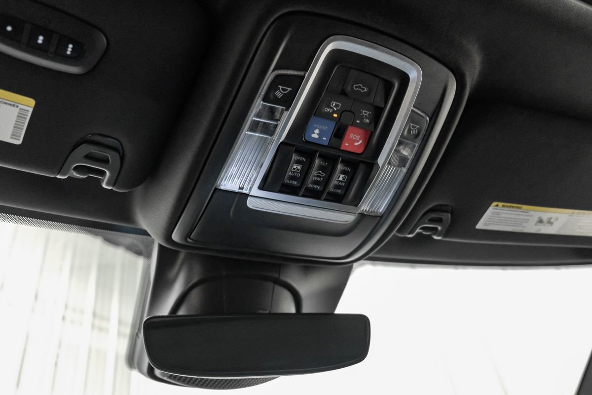 Used 2020 RAM 3500 Limited image 24