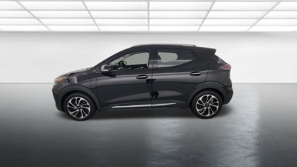 Used 2023 Chevrolet Bolt EUV Premier FWD image 4