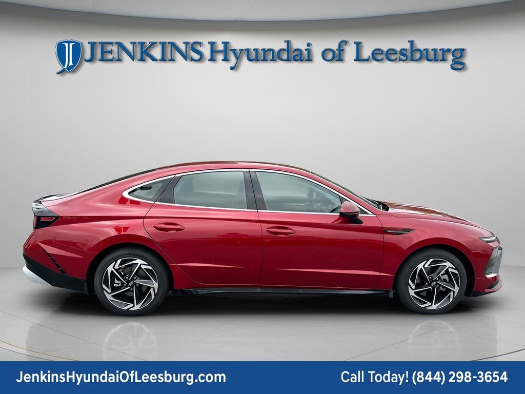New 2026 Hyundai Sonata SEL image 3