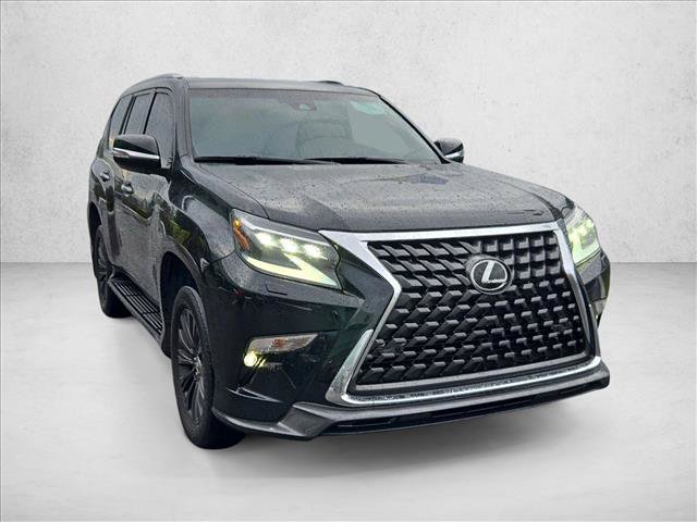 Used 2023 Lexus GX 460 Premium w/ Accessory Package AWD/4WD image 3