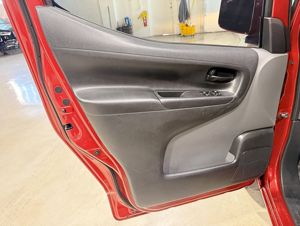 Used 2021 Nissan NV200 SV image 24