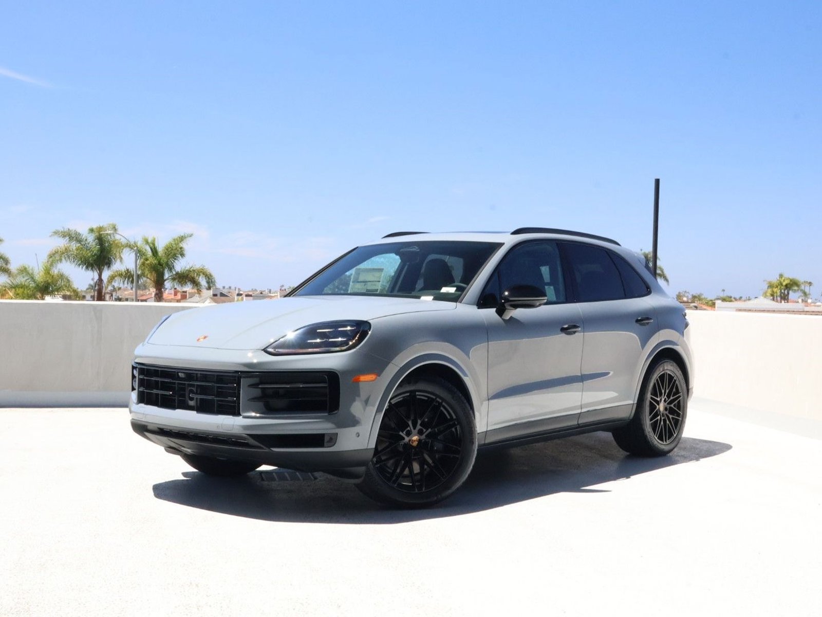 New 2026 Porsche Cayenne AWD/4WD image 1