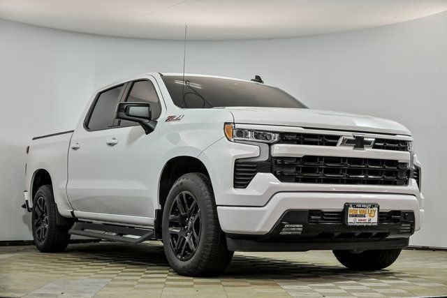 Used 2023 Chevrolet Silverado 1500 RST w/ Z71 Off-Road Package image 1