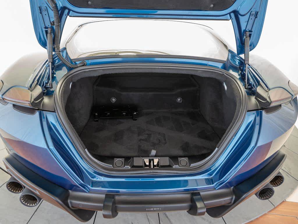 Used 2022 Ferrari Roma RWD image 27