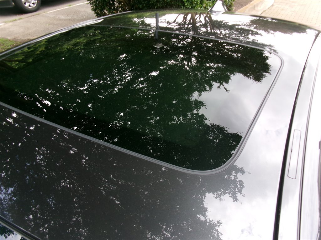 Used 2011 BMW 535i xDrive Sedan AWD/4WD image 9