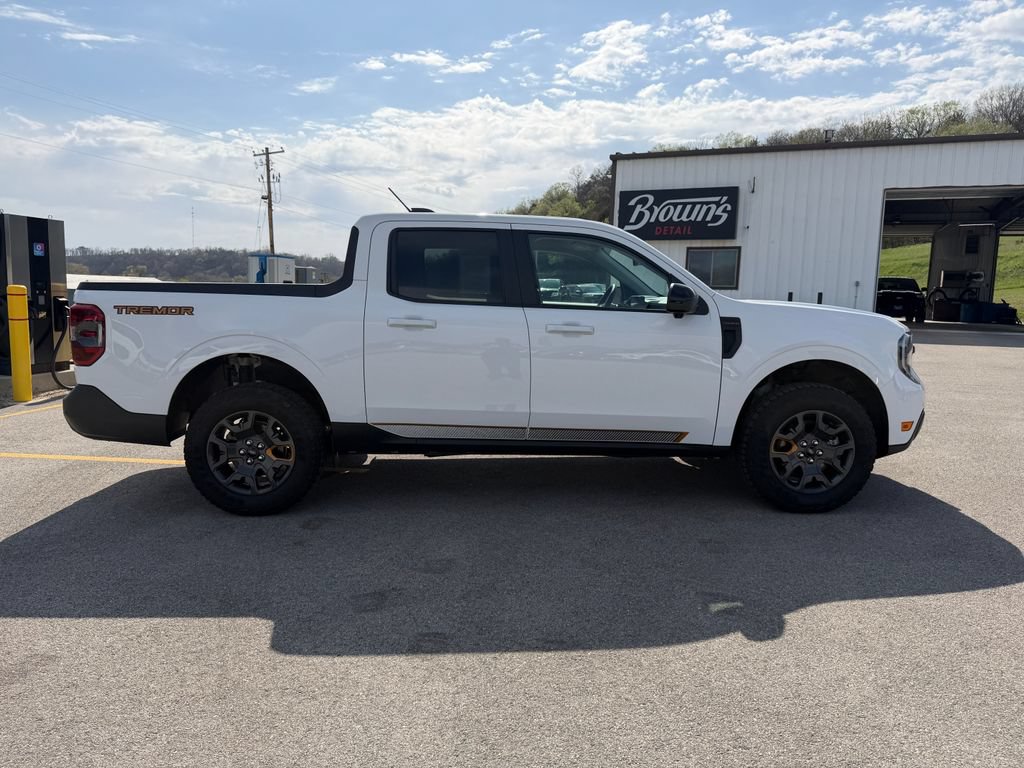 Used 2025 Ford Maverick Tremor AWD/4WD image 4