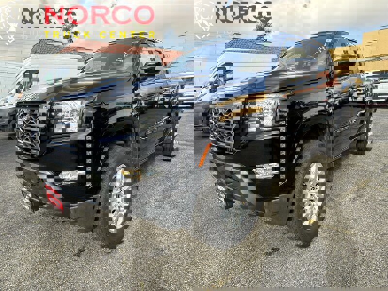 Used 2022 Nissan Frontier SV image 4