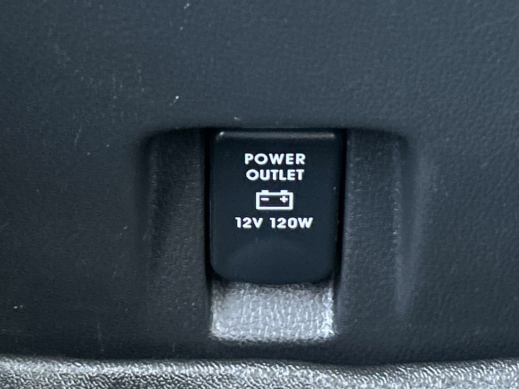 Used 2024 Mitsubishi Eclipse Cross LE AWD/4WD image 24