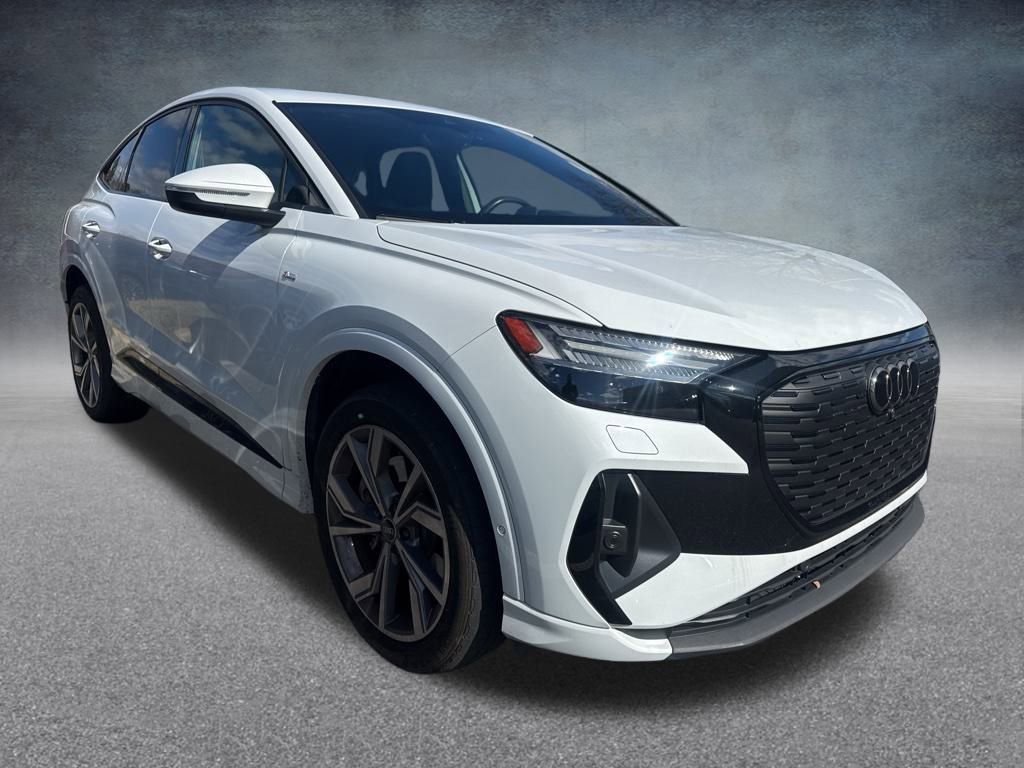 Used 2023 Audi Q4 e-tron Prestige w/ Black Optic Package image 6