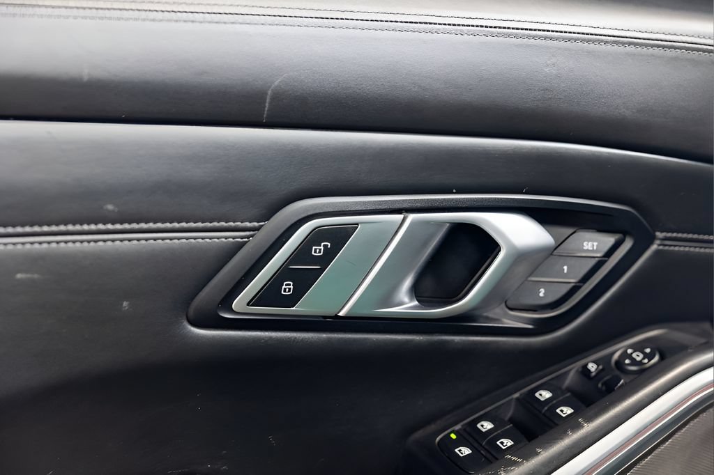 Used 2021 BMW M3 Competition RWD image 35