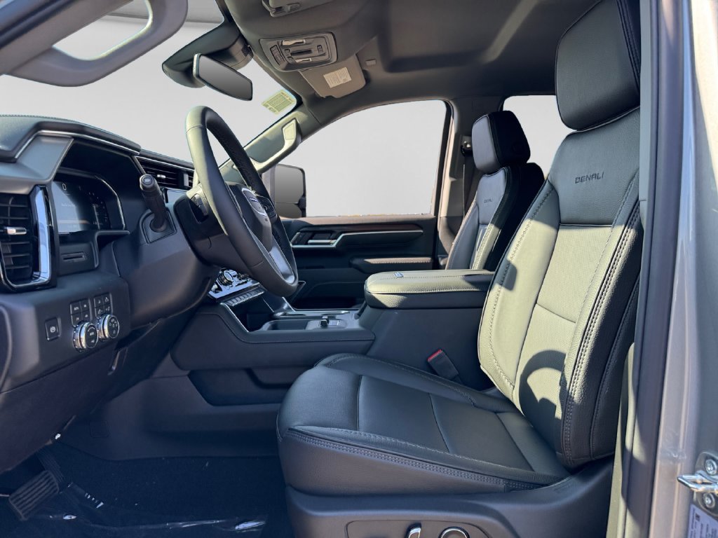 New 2026 GMC Sierra 3500 Denali AWD/4WD image 14