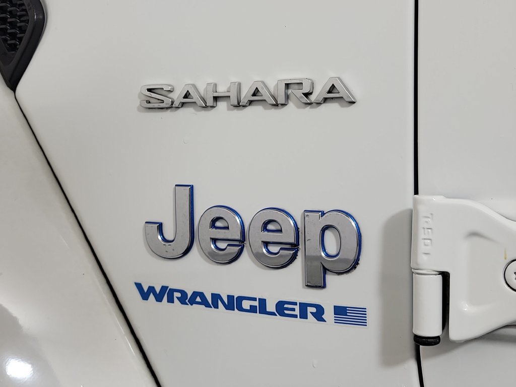 Used 2023 Jeep Wrangler Unlimited Sahara w/ Cold Weather Group AWD/4WD image 8