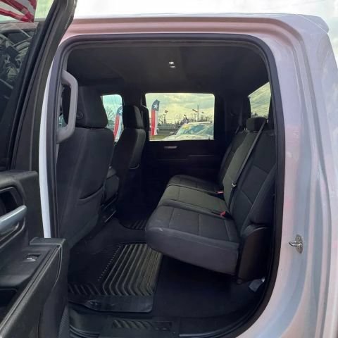Used 2024 Chevrolet Silverado 2500 Custom w/ Custom Value Package AWD/4WD image 8