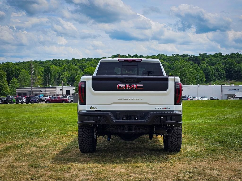 New 2026 GMC Sierra 2500 AT4X w/ AT4X AEV Edition AWD/4WD image 5
