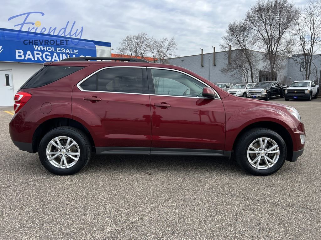 Used 2017 Chevrolet Equinox LT w/ Convenience Package AWD/4WD image 10