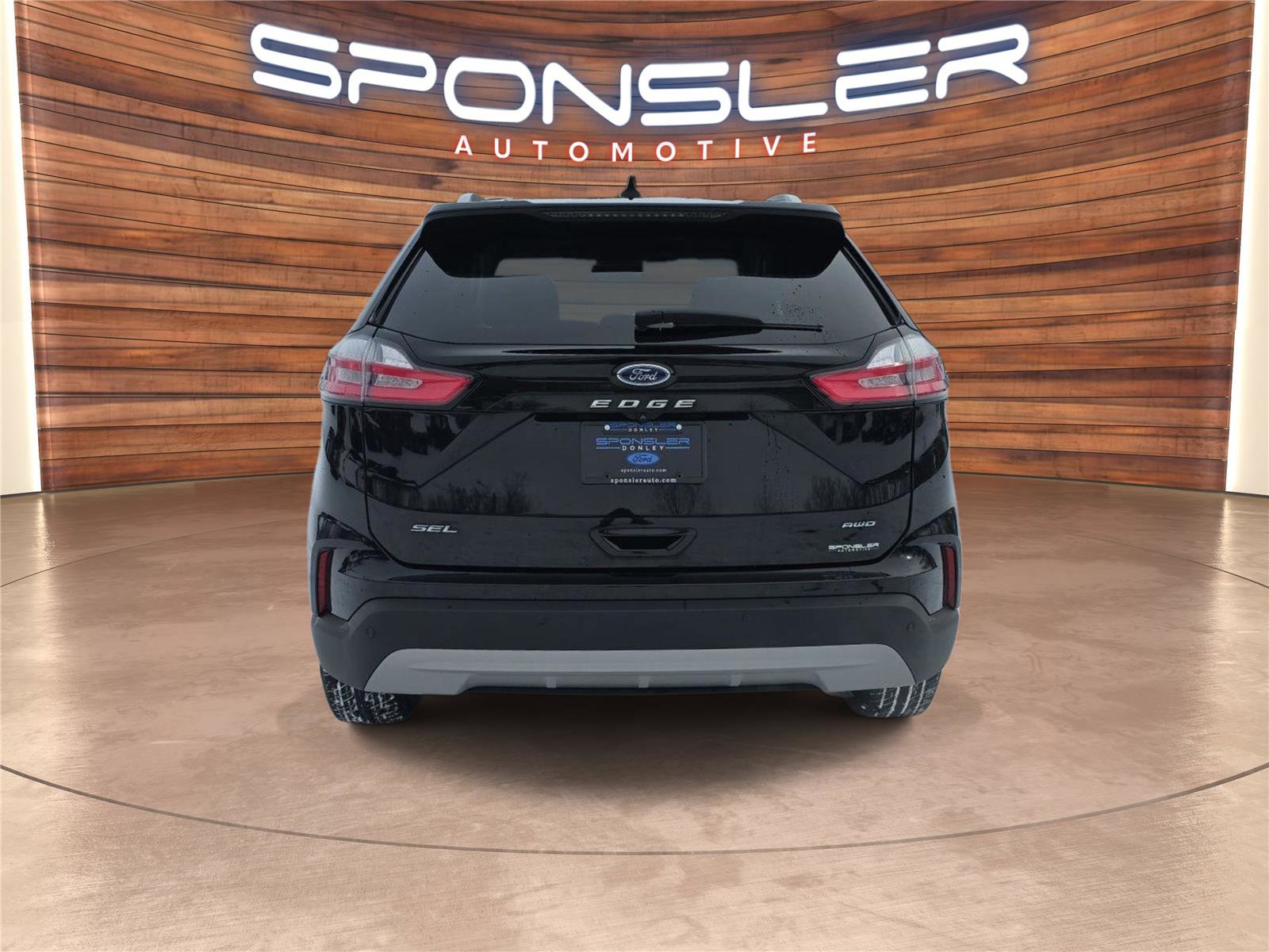 Used 2022 Ford Edge SEL w/ Convenience Package image 5