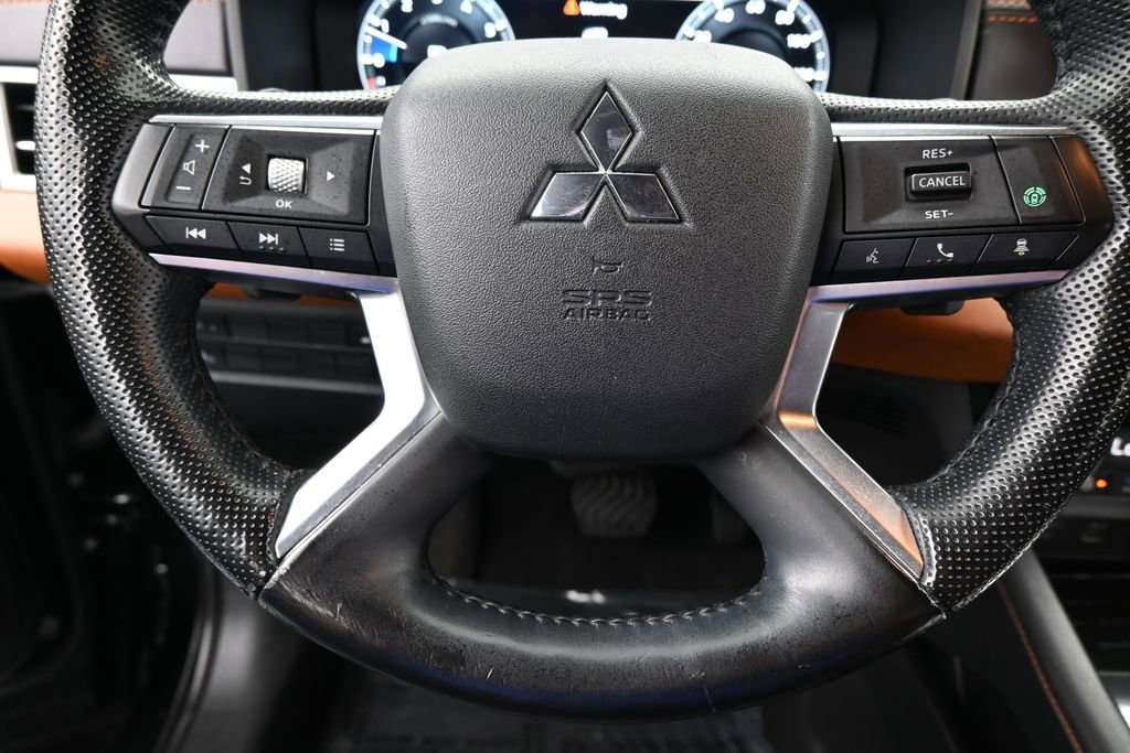 Used 2022 Mitsubishi Outlander SEL FWD image 39