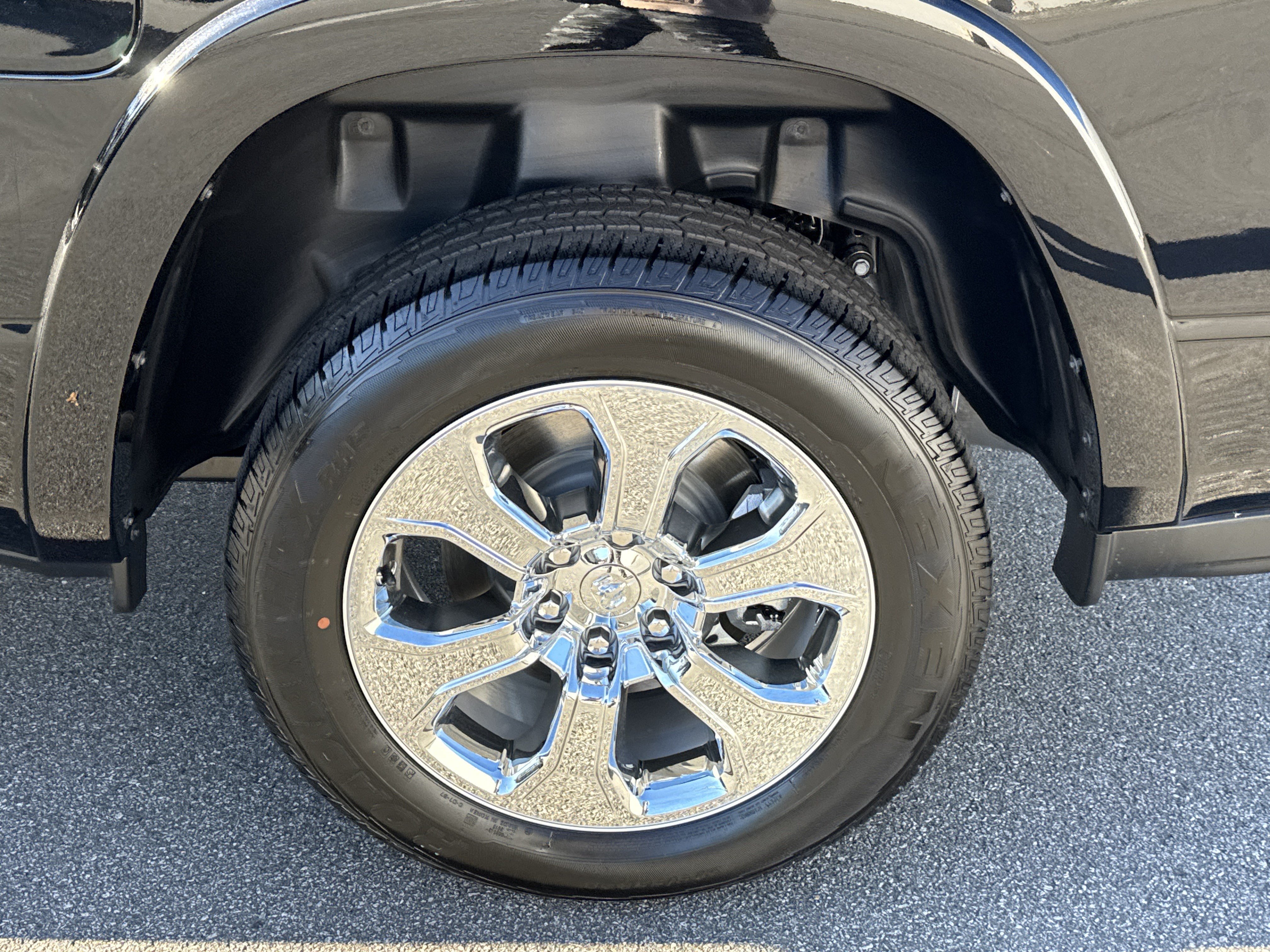 New 2026 RAM 1500 Big Horn AWD/4WD image 13