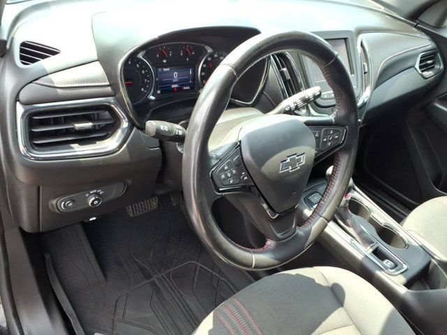 Used 2022 Chevrolet Equinox RS w/ LPO, Floor Liner Package AWD/4WD image 8