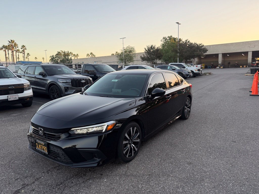Used 2024 Honda Civic EX image 1