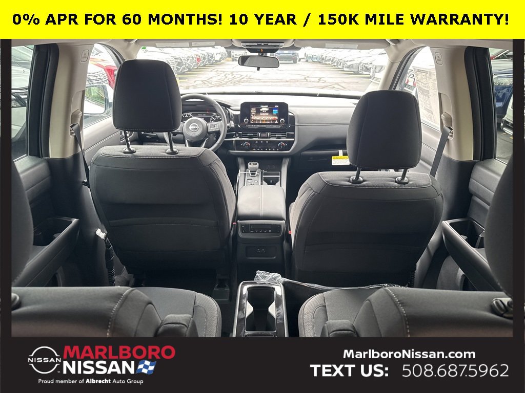 New 2025 Nissan Pathfinder SV w/ SV Premium Package image 23