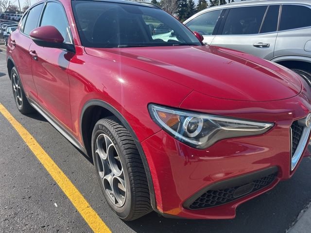 Used 2018 Alfa Romeo Stelvio Sport w/ Quick Order Package 22J Sport AWD/4WD image 1