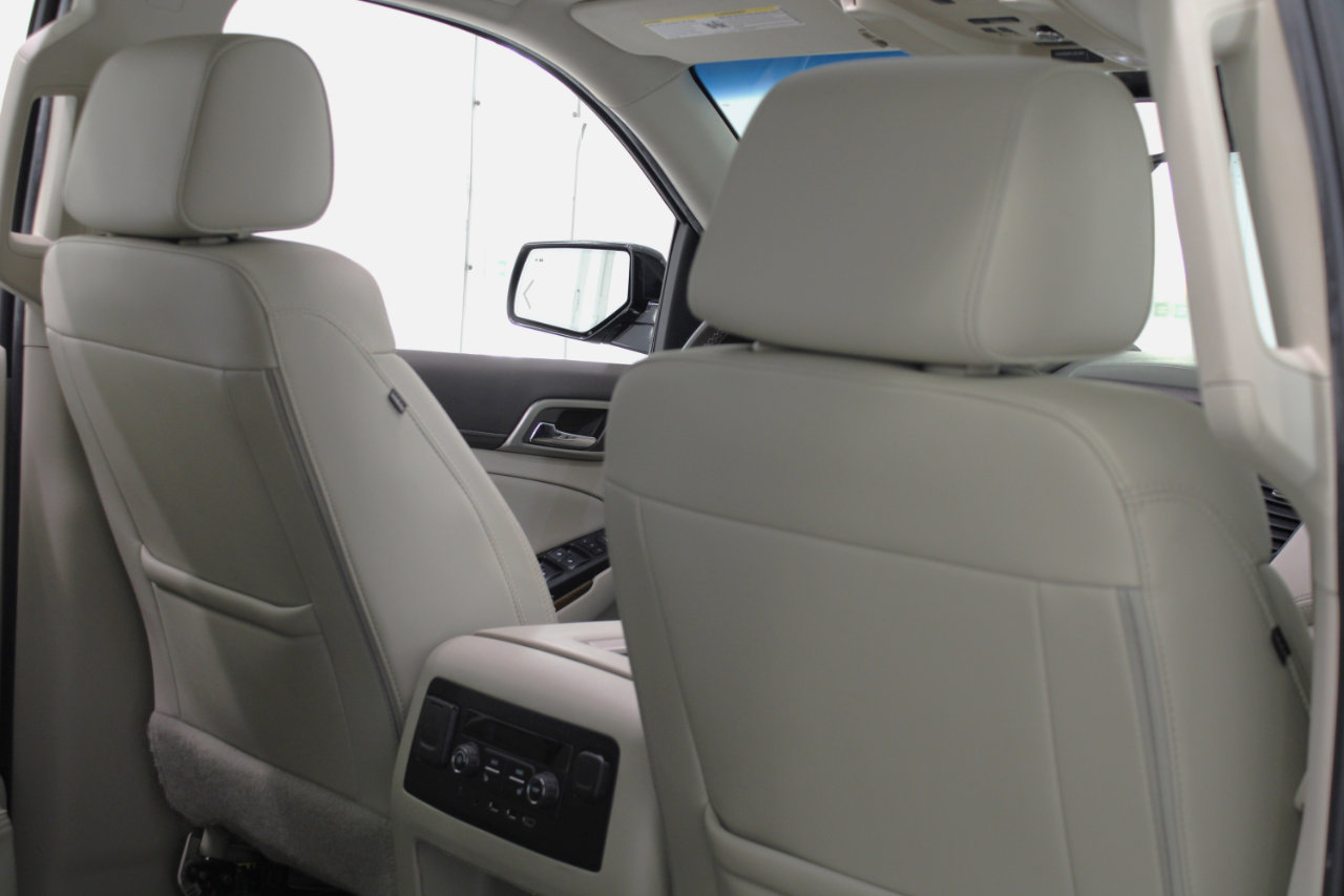 Used 2019 GMC Yukon XL Denali w/ Open Road Package image 45