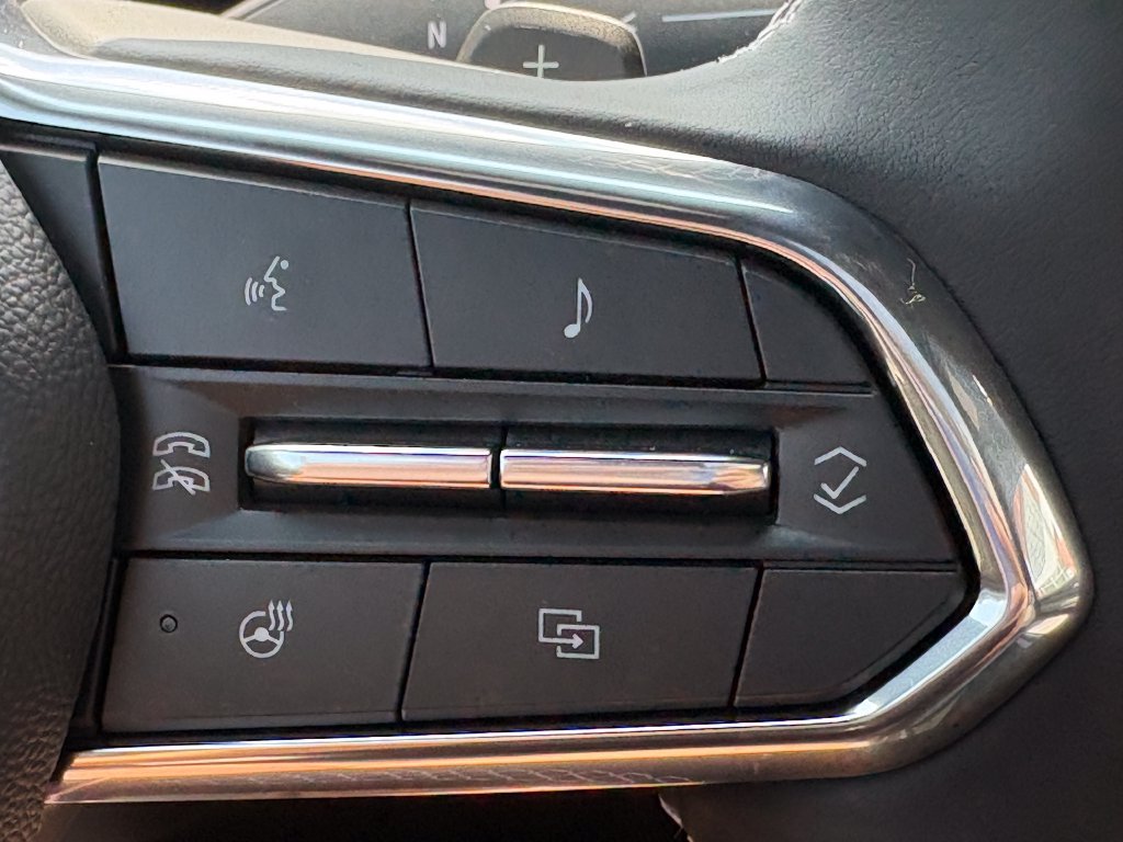 New 2026 Chevrolet Traverse LT w/ Sun and Wheel Package FWD image 8