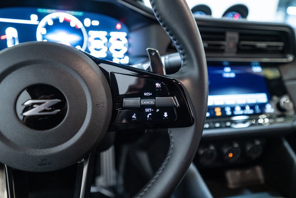 Used 2024 Nissan Z Performance w/ Floor Mat Package RWD image 25