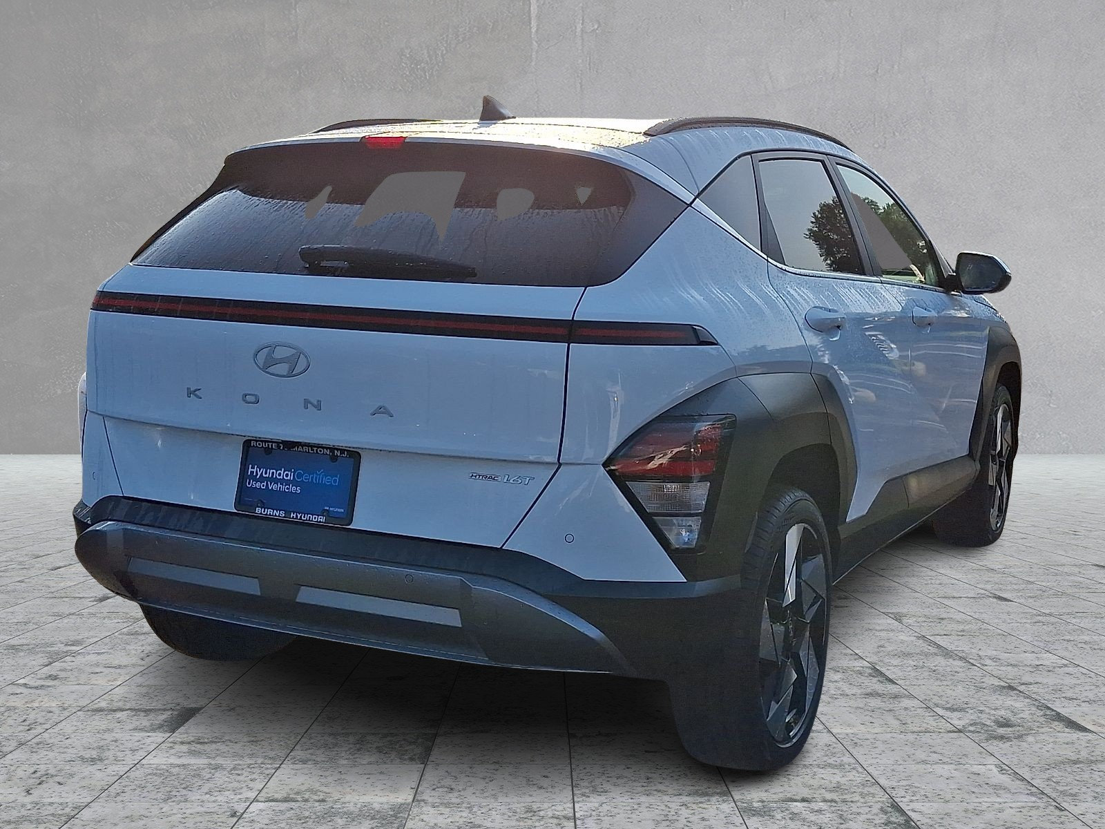 Used 2026 Hyundai Kona Limited AWD/4WD image 4
