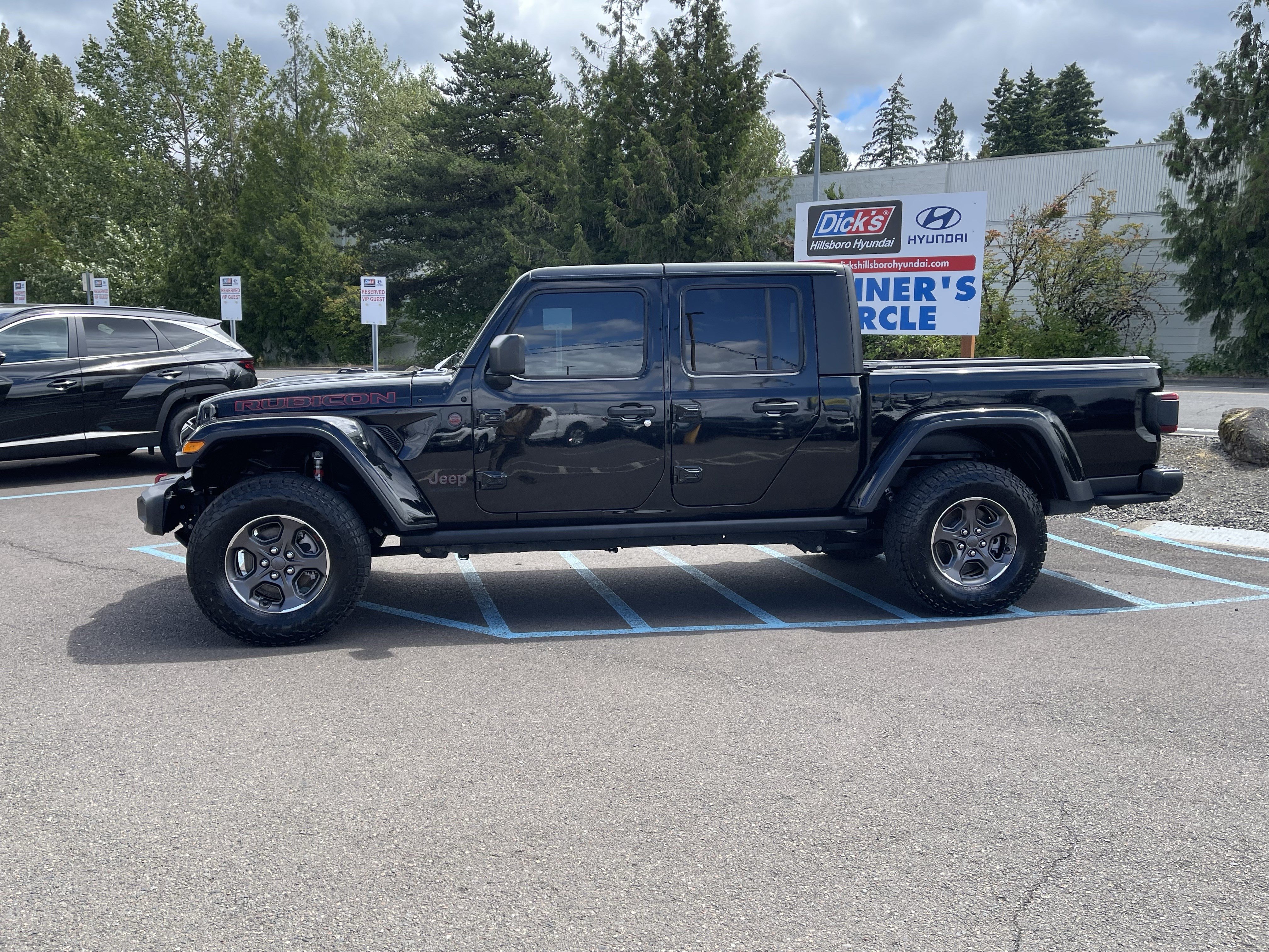 Used 2020 Jeep Gladiator Rubicon AWD/4WD image 2