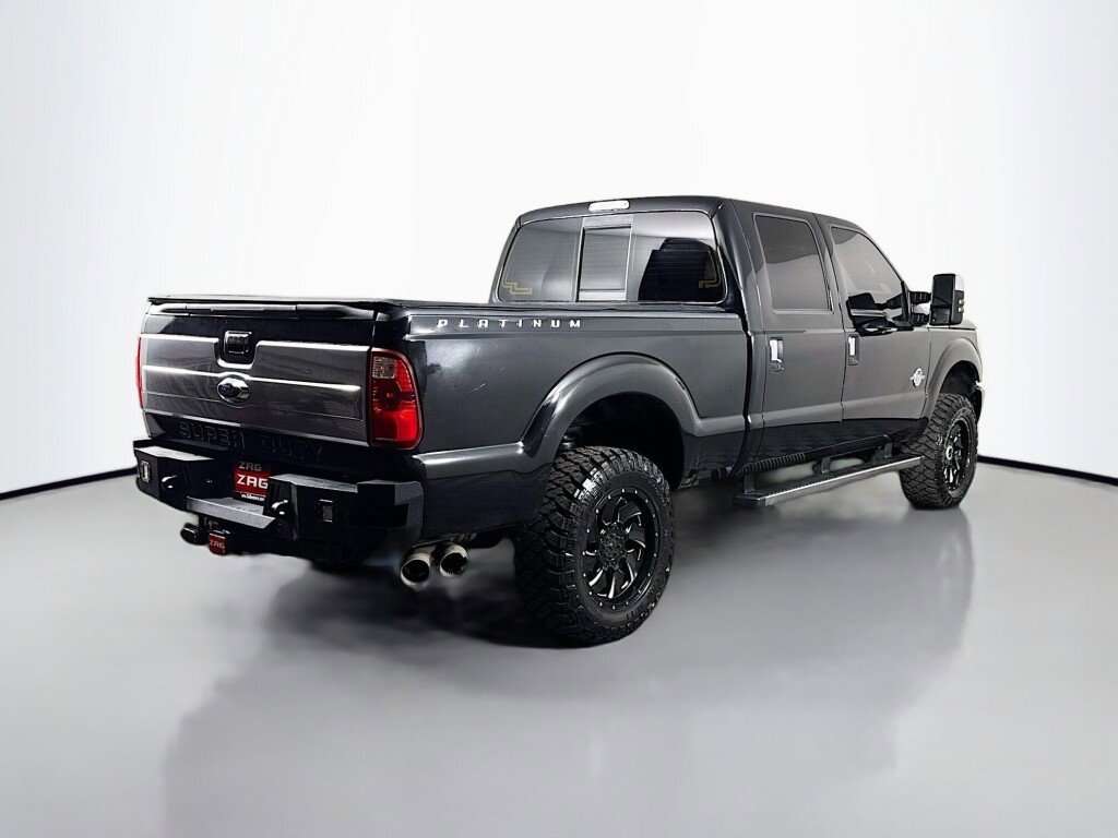 Used 2016 Ford F350 Platinum w/ Platinum Package AWD/4WD image 4