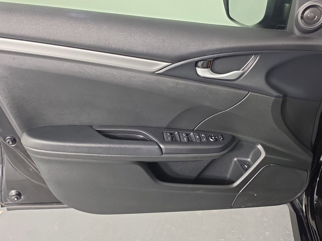 Used 2019 Honda Civic Sport image 24