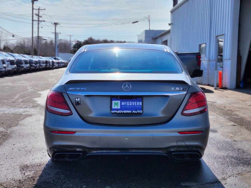 Used 2019 Mercedes-Benz E 63 AMG S image 4