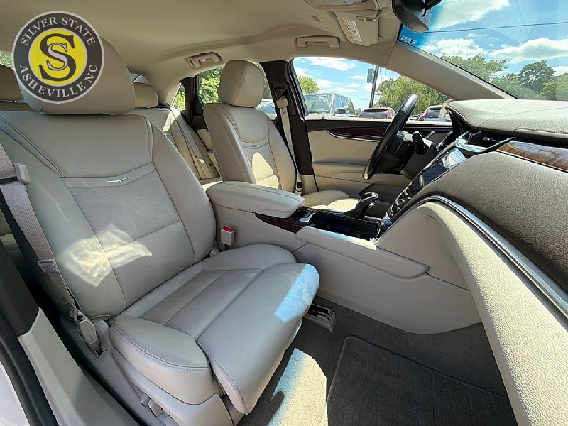 Used 2013 Cadillac XTS Luxury w/ Driver Awareness Package AWD/4WD image 16