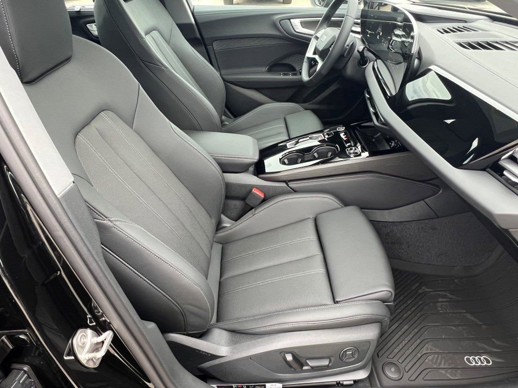 New 2025 Audi A5 2.0T Premium Plus image 9