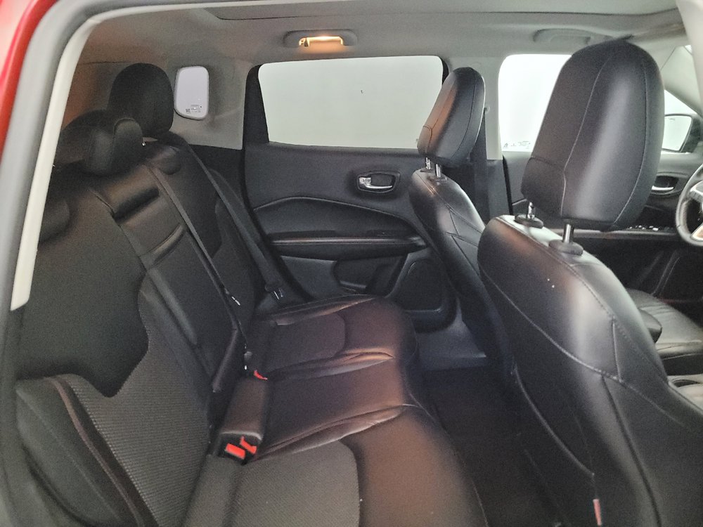Used 2018 Jeep Compass Trailhawk w/ Cold Weather Group AWD/4WD image 19
