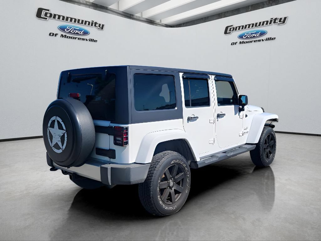 Used 2012 Jeep Wrangler Unlimited Sahara w/ Dual Top Group AWD/4WD image 7