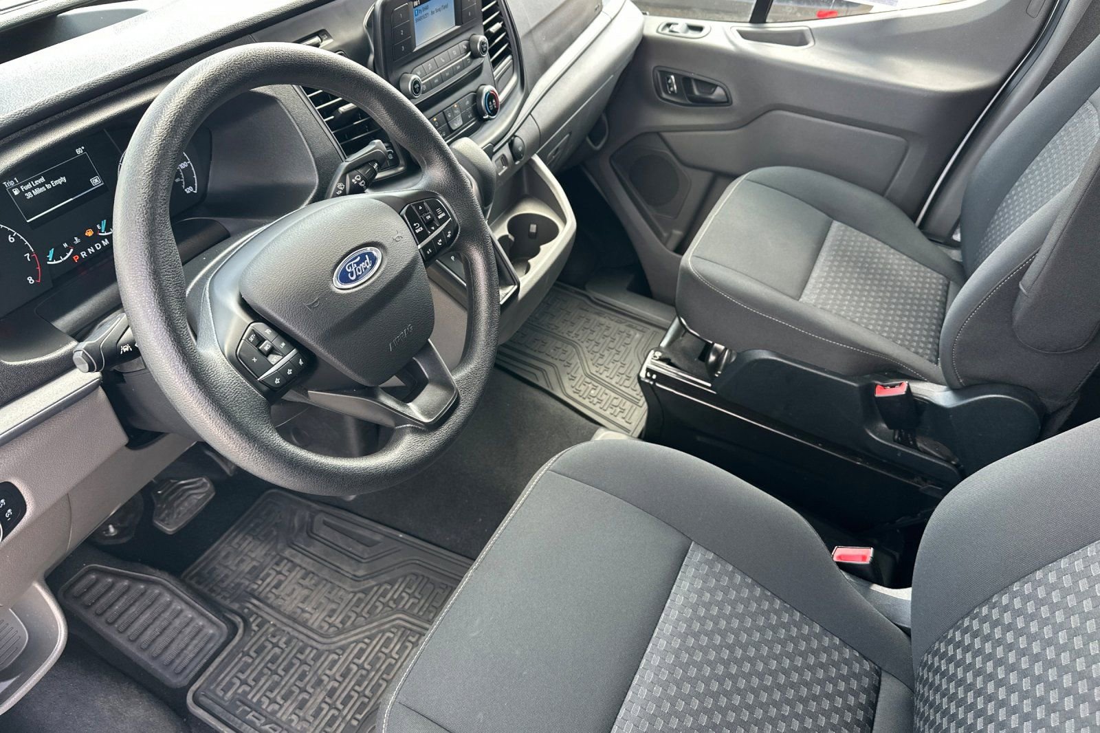 Used 2023 Ford Transit 350 XL image 10
