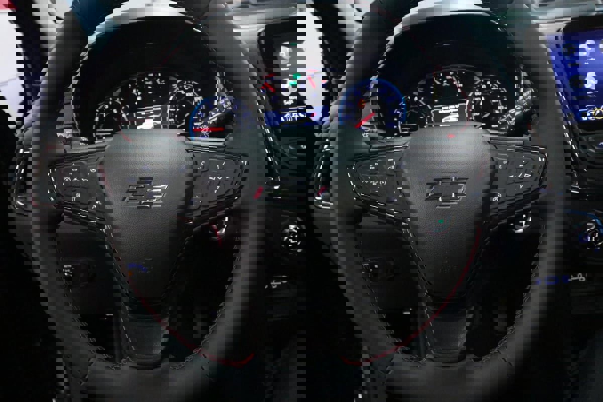 Used 2024 Chevrolet Equinox RS w/ RS Leather Package image 23