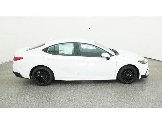 New 2026 Toyota Camry SE FWD image 11