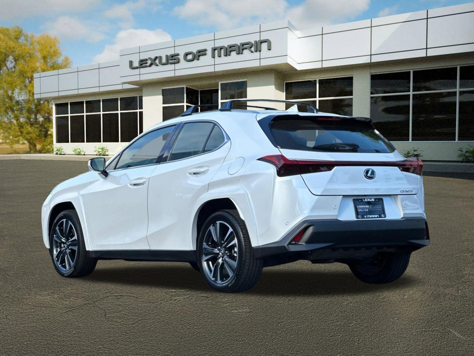 Used 2025 Lexus UX 300h FWD w/ Accessory Package (Z2) image 3