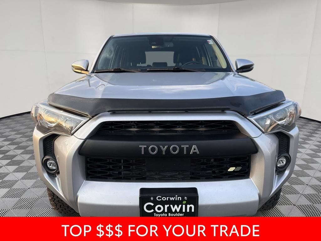 Used 2022 Toyota 4Runner SR5 Premium w/ Moonroof Package AWD/4WD image 2
