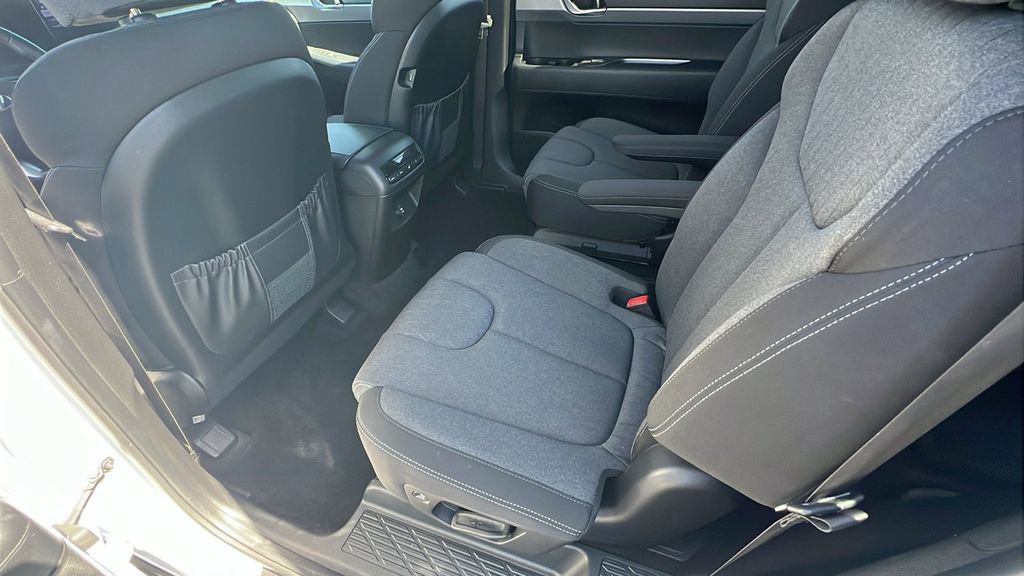 Used 2022 Hyundai Palisade SEL w/ Cargo Package FWD image 24